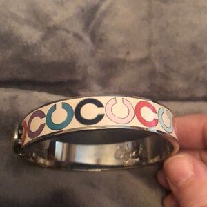 Coach oval bangle